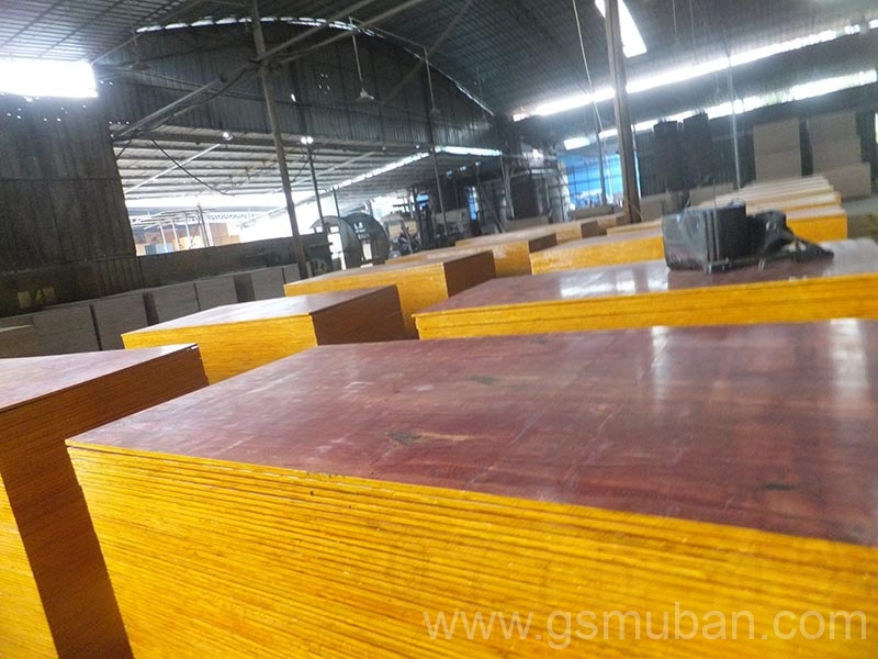 建筑模板一次成型與二次成型有什么區(qū)別？