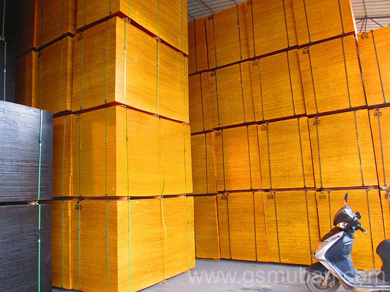 劣質(zhì)建筑模板分層了？什么原因？